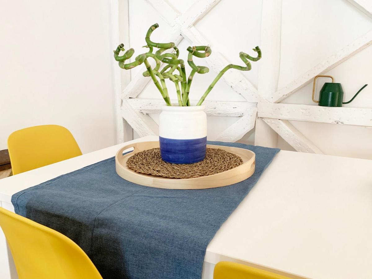 Typical Portuguese Apartment In Sao Bento Lisbon Bagian luar foto